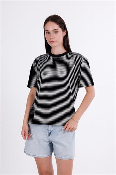 Kısa Kollu Çizgili T-Shirt
