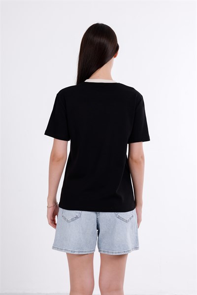 Kontrast Yaka Basic T-Shirt
