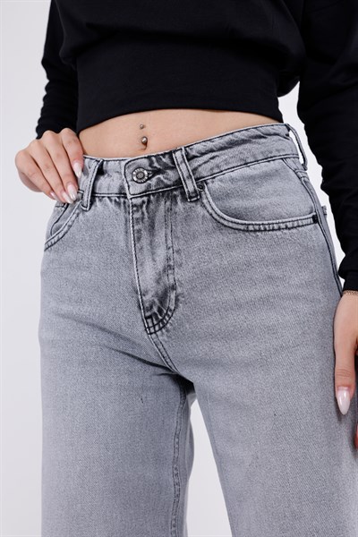 Paça Katlı Wide Leg Jean
