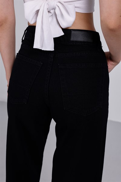 Paça Katlı Wide Leg Jean