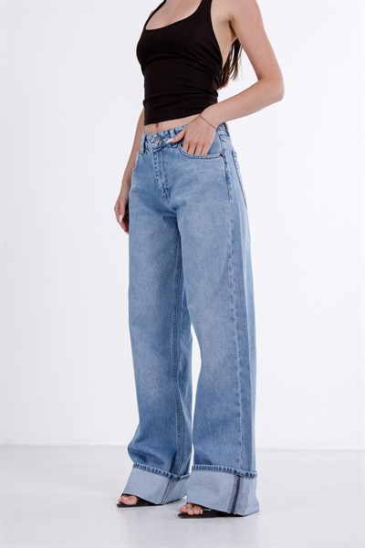 Paça Katlı Wide Leg Jean