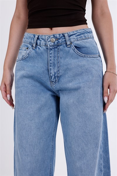Paça Katlı Wide Leg Jean
