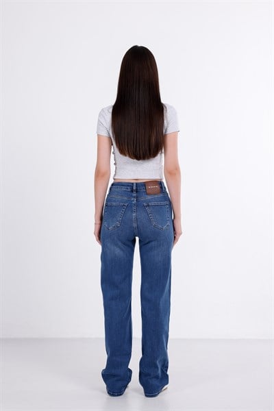 Straight Jean