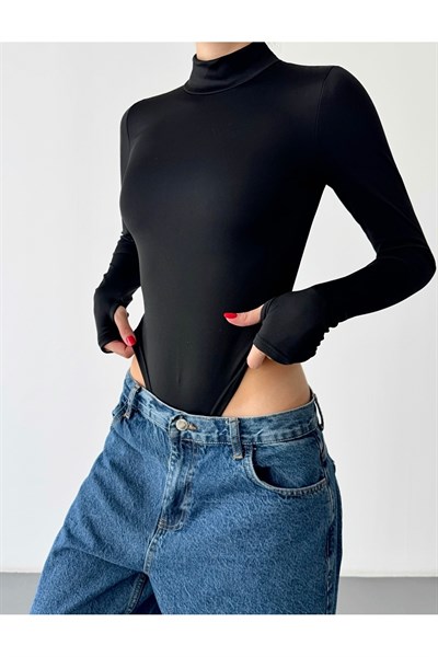 Kadın Parmak Geçmeli Balıkçı Yaka Bodysuit