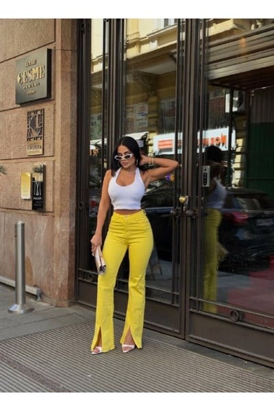 Kadın Yırtmaç Detaylı Flare Jean