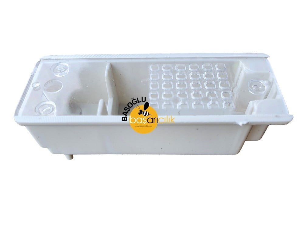 Ana Arı Kafesi Plastik - 1 Adet