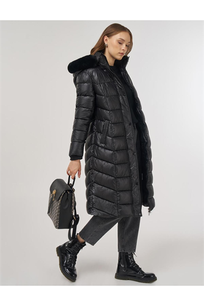 Kayra Logo Detaylı Anorak Mont Siyah
