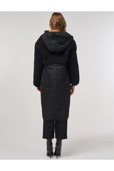 Kayra Peluş Detaylı Anorak Mont Siyah