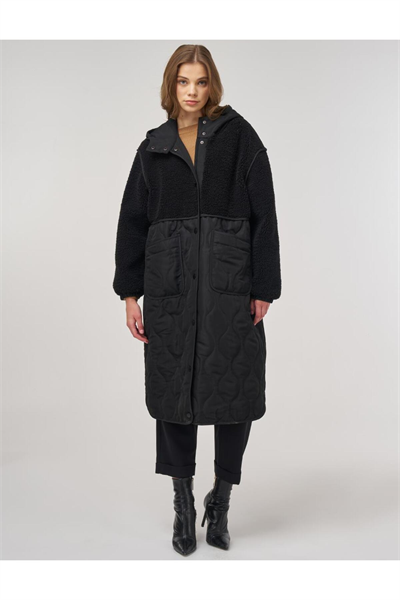 Kayra Peluş Detaylı Anorak Mont Siyah