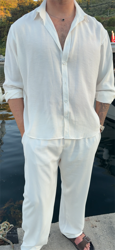 Premium beyaz oversize gömlek