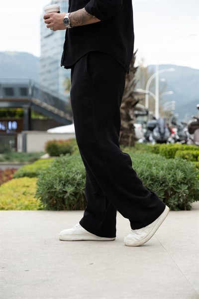 Siyah Gömlek ve Pantolon Oversize Takım