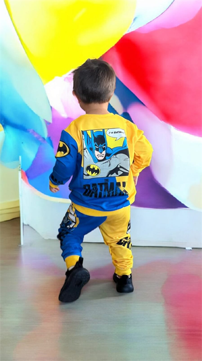 Batman çocuk eşofman takımı pamuklu kumaş kapüşonlu