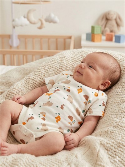 Beyaz Kısa Kol ayı baskılı Bebek Zıbın Bisiklet Yaka Unisex Body %100 Pamuk