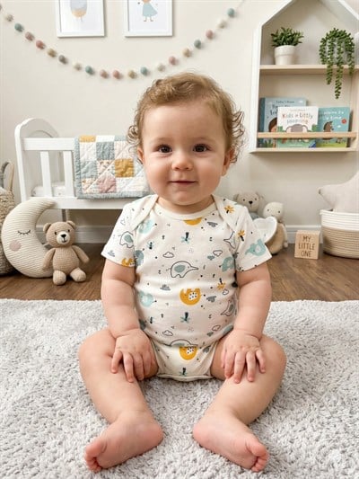 Beyaz Kısa kol filli ayı baskılı Bebek Zıbın Bisiklet Yaka Unisex Body %100 Pamuk