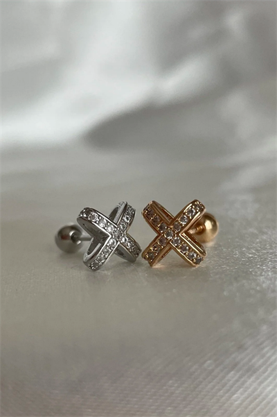 Çarpı Tragus Küpe 