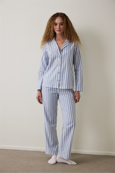 Açık Mavi Cozy Çizgili Gömlek Yaka Düğmeli Pamuklu Uzun Kollu Pijama Takımı