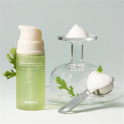 WHIPPED Mugwort Tea Tree Vegan Whipping Bubble Serum 92ml (Kızarıklık Giderici ve Sivilce Karşıtı Yatıştırıcı Köpük Serum)
