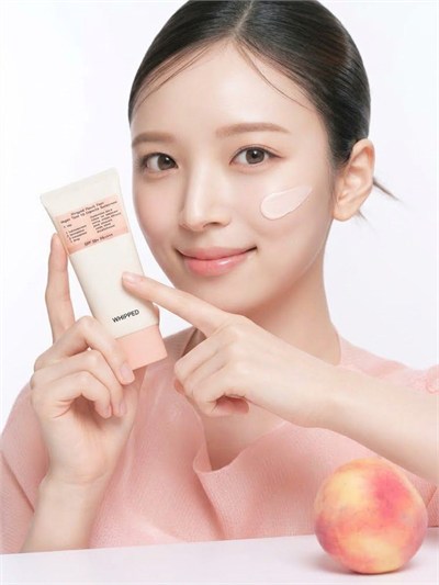 WHIPPED Peach Pear Vegan Tone-up Capsule Sunscreen 50ml (Cilt Tonu Eşitleyici ve Aydınlatıcı Canlandırıcı Güneş Kremi)