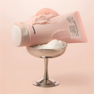 WHIPPED Peach Pear Vegan Yogurt Face Mask Cleanser 130g (Donukluk Giderici ve Canlandırıcı 2si 1 Arada Yüz Yıkama Maskesi)