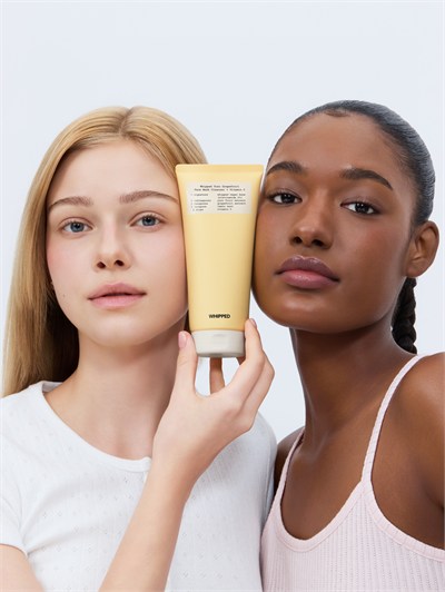 WHIPPED Yuzu Grapefruit Face Mask Cleanser+Vitamin C 130g (C Vitamini Destekli Aydınlatıcı ve Leke Karşıtı 2si 1 Arada Yüz Yıkama Maskesi)
