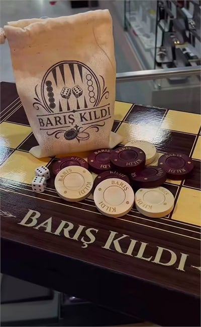 TAVLA (KİŞİSELLEŞTİRİLMİŞ ÖZEL KAZIMALI SET )