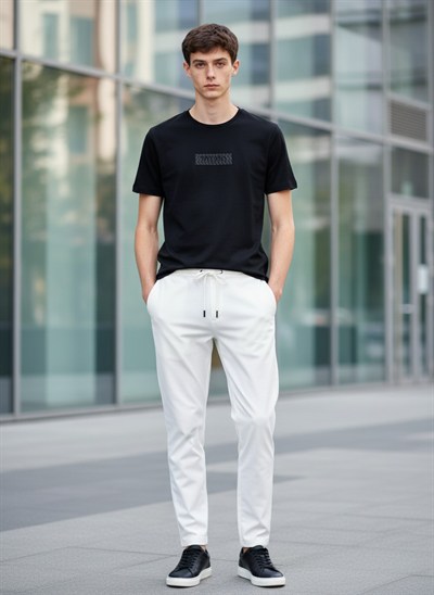 Laduren Syra Flow Graphic T-Shirt Bisiklet Yaka-SİYAH
