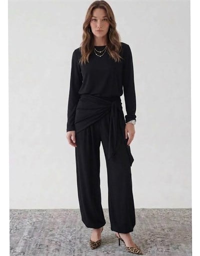 Kuşak Detaylı Siyah Sweat Şalvar Pantolon Takım