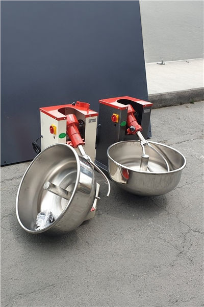Hamur Yoğurma Makinesi Devirmeli 25 Kg