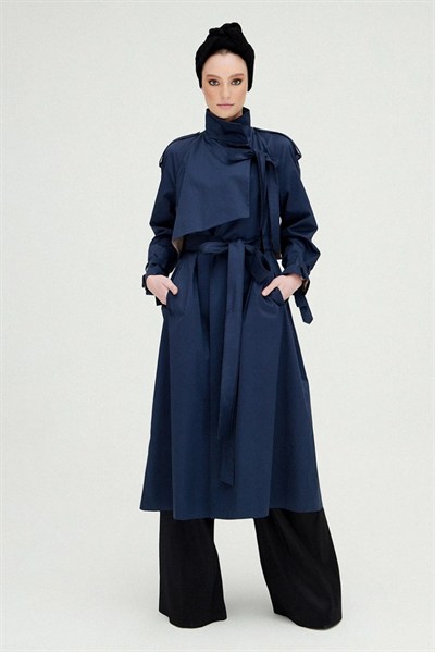 Bağlama Detaylı Trençkot