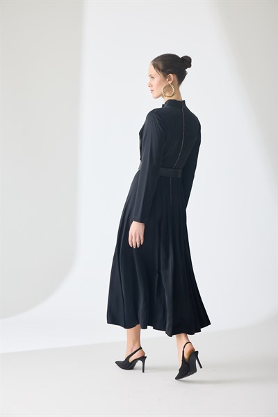 Silk-Touch Nervürlü Elbise