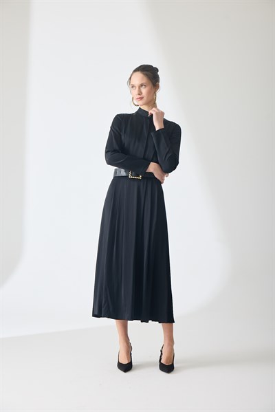 Silk-Touch Nervürlü Elbise