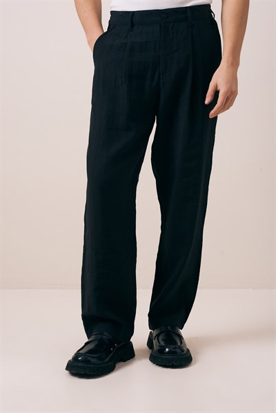 Baggy Fit Dökümlü Pantolon