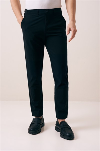 RAHAT DOKULU SLIM FIT PANTOLON