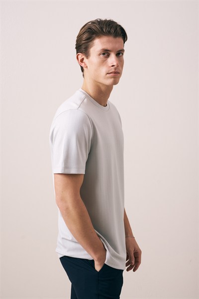 REGULAR FIT ÇİZGİLİ OYSHO ERKEK T-SHIRT