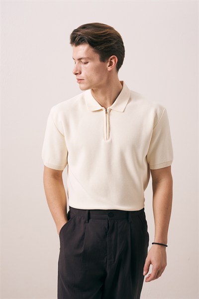REGULAR FIT FERMUARLI POLO TRİKO T-SHIRT