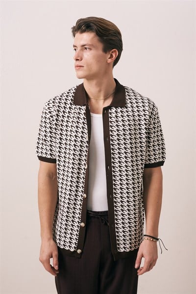 REGULAR FIT GEOMETRİK DESEN TRİKO GÖMLEK