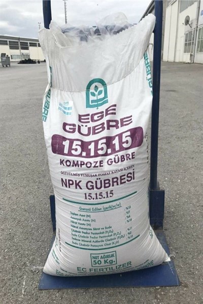 15.15.15 Npk Mega Tarım Kompoze Gübresi (3X15) - 3 Kg Tartılıp Başka Ambalajda Gönderilecektir