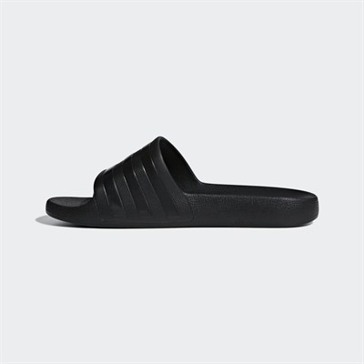ADILETTE AQUA