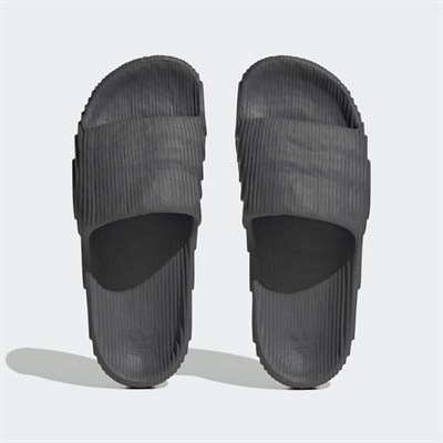 ADILETTE 22