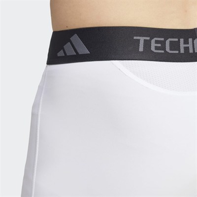 TF BASE SHORT T