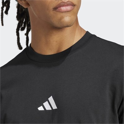 Essentials Small Logo Single Jersey Tişört
