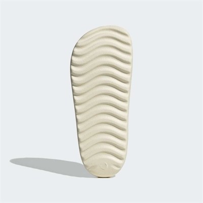 ADILETTE LUMIA