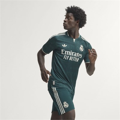 Real Madrid 26/27 Deplasman Authentic Forma