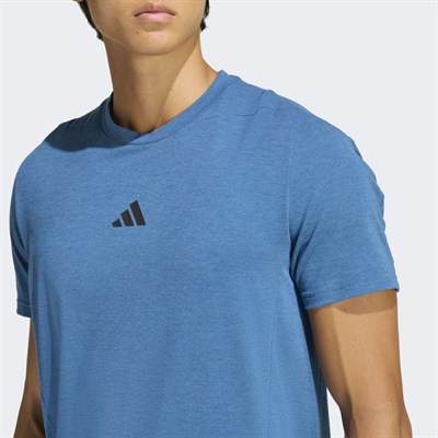 D4T TEE