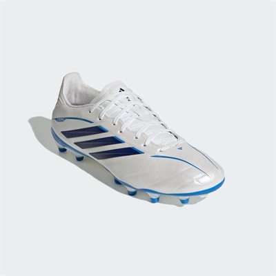 Copa Pure IV League Çim Saha Kramponu