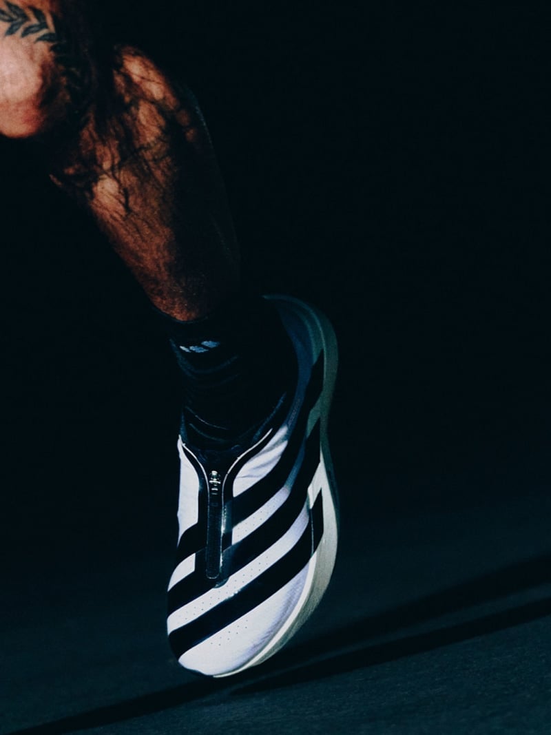 ADIZERO Evo SL