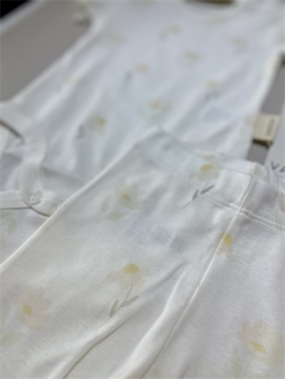 Bebek Zıbın & Şort Takımı – Çiçek Desenli