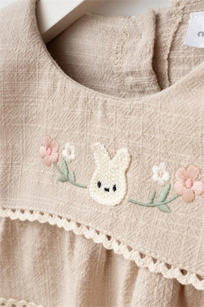 Bej Nakış Detaylı Cepli Bebe Yaka Bayramlık Keten Kız Bebek Elbise - 6-9 Ay / 2-3 Yaş