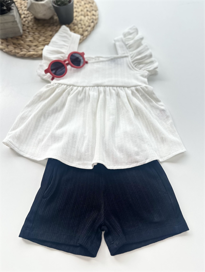 Fırfır Kollu Kız Çocuk Takımı – Ekru Üst & Lacivert Şort
