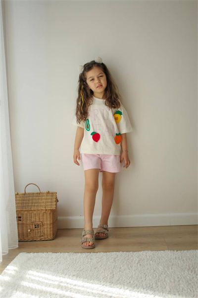 Kız Çocuk Meyve Aplike Tişört ve Şort Takım